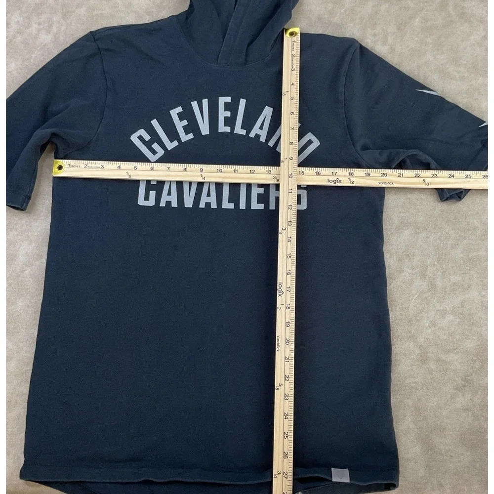 Nike Cleveland Cavaliers NBA Hoodie Black Basketball Short Sleeve Men‎ Sz M